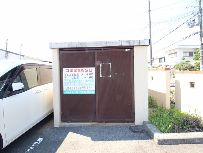 物件外観写真4　(建物設備)