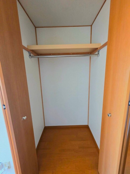 物件内観写真15　(収納)