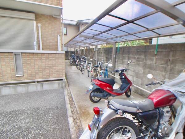 駐輪場