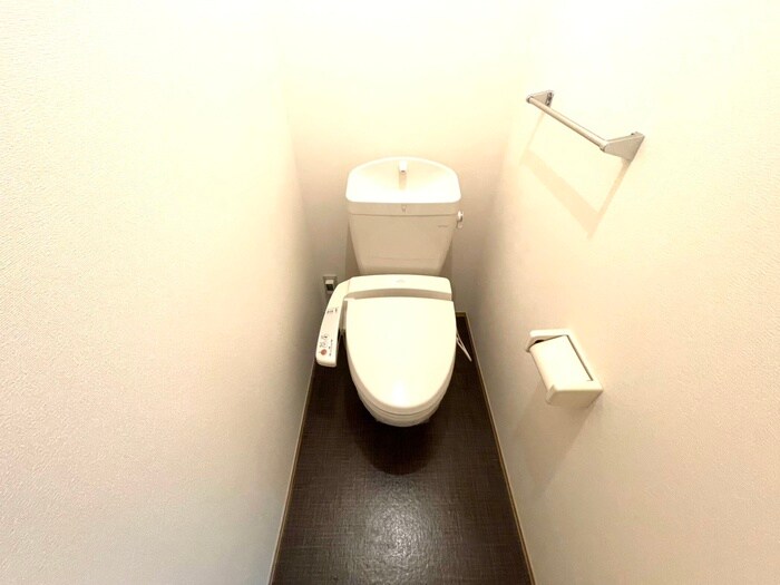 物件内観写真13　(トイレ)