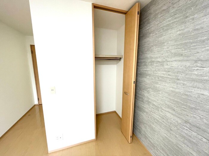 物件内観写真16　(収納)