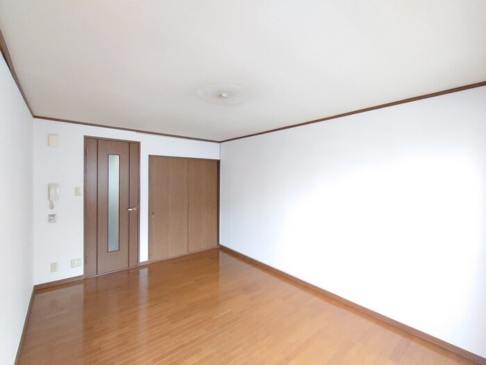 物件内観写真18　(居室)