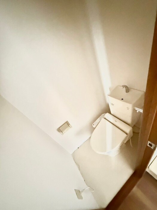 物件内観写真13　(トイレ)