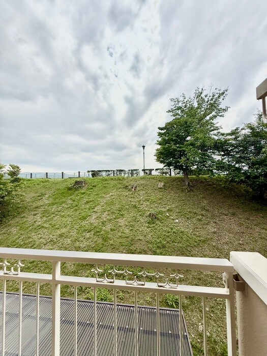 物件内観写真19　(室内からの展望)