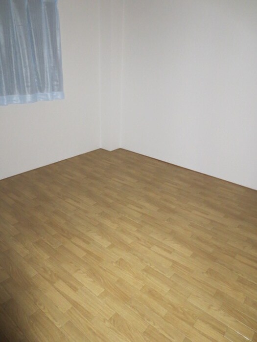 物件内観写真12　(居室)