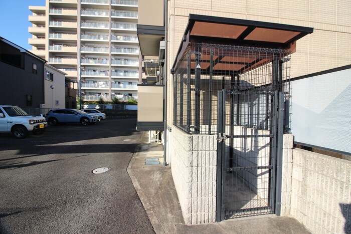 物件外観写真6　(建物設備)