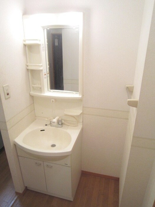 物件内観写真13　(洗面)