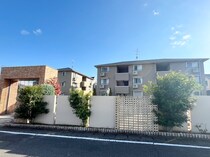 ルナ　ヌ－ブＢの外観写真