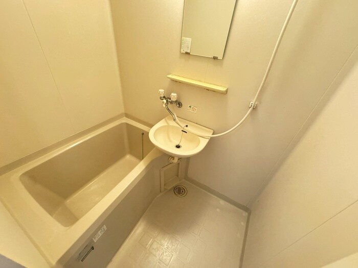 物件内観写真9　(バス／シャワールーム等)