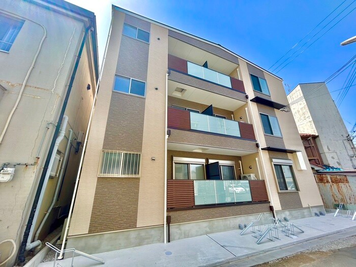 物件外観写真3　(外観写真)