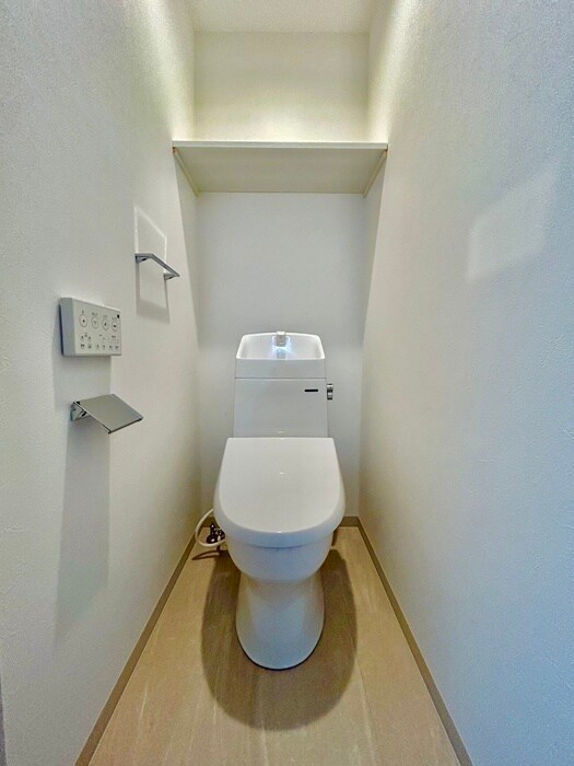 物件内観写真11　(トイレ)