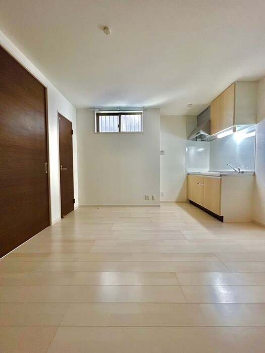 物件内観写真12　(内観写真)