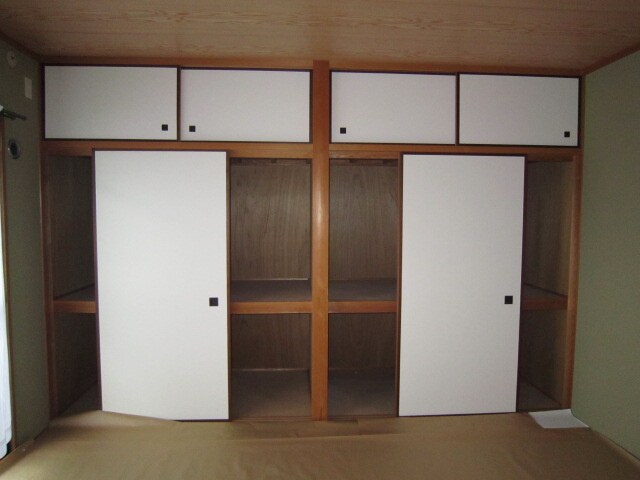 物件内観写真10　(収納)