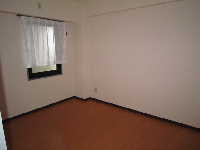 物件内観写真15　(居室)