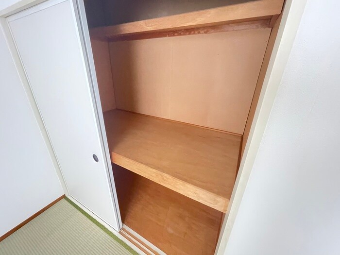 物件内観写真17　(収納)