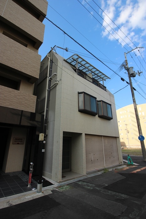 物件外観写真3　(外観写真)