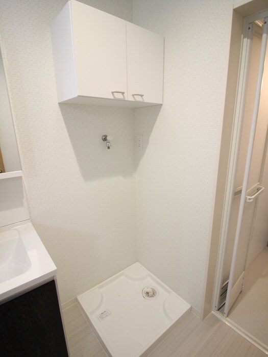 物件内観写真18　(洗濯機置場)