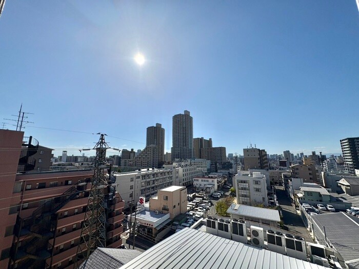 物件内観写真22　(室内からの展望)