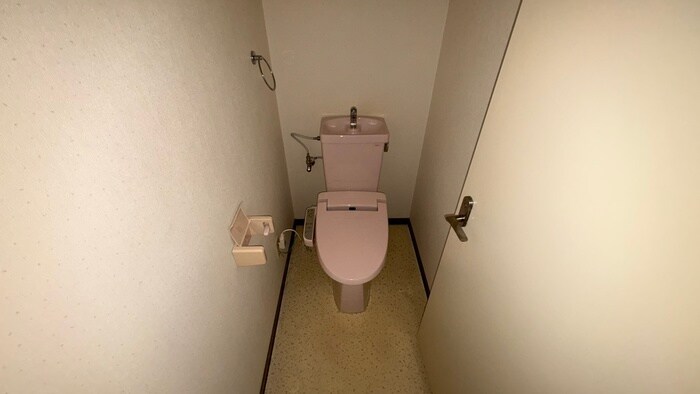 物件内観写真12　(トイレ)