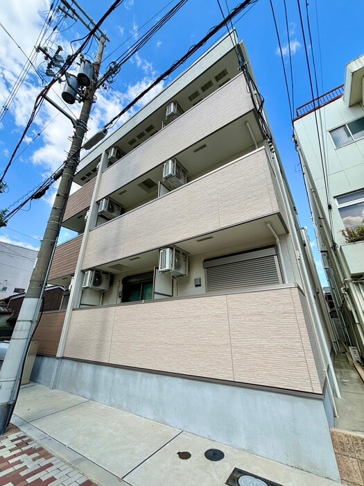 物件外観写真1　(外観写真)