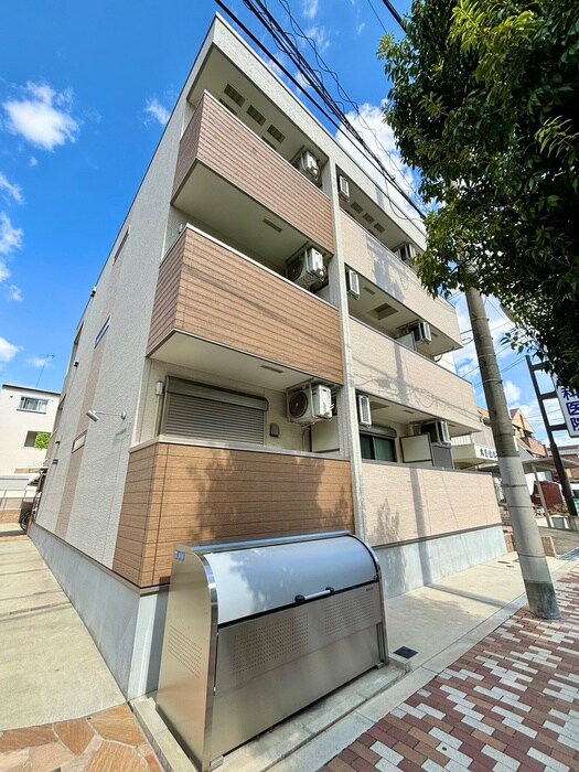 物件外観写真2　(外観写真)