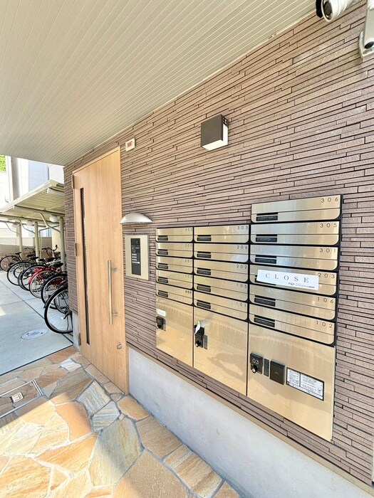 物件外観写真4　(建物設備)