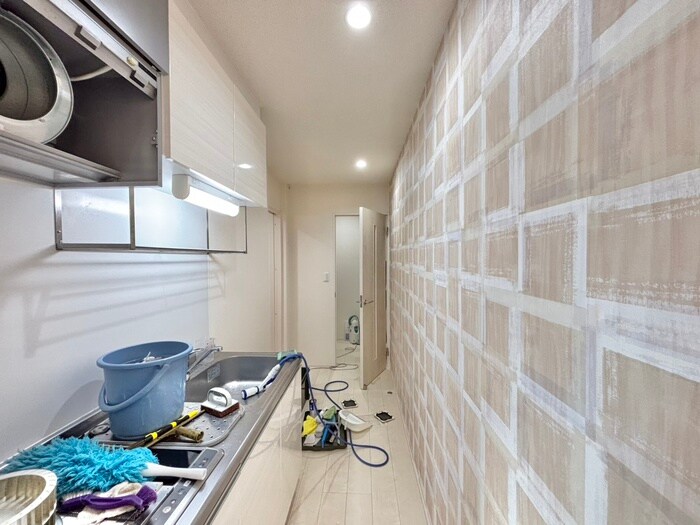 物件内観写真18　(廊下)