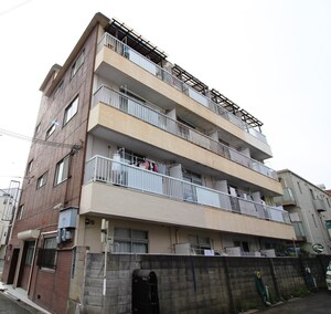 日栄マンション外観写真