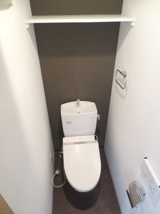 物件内観写真16　(トイレ)