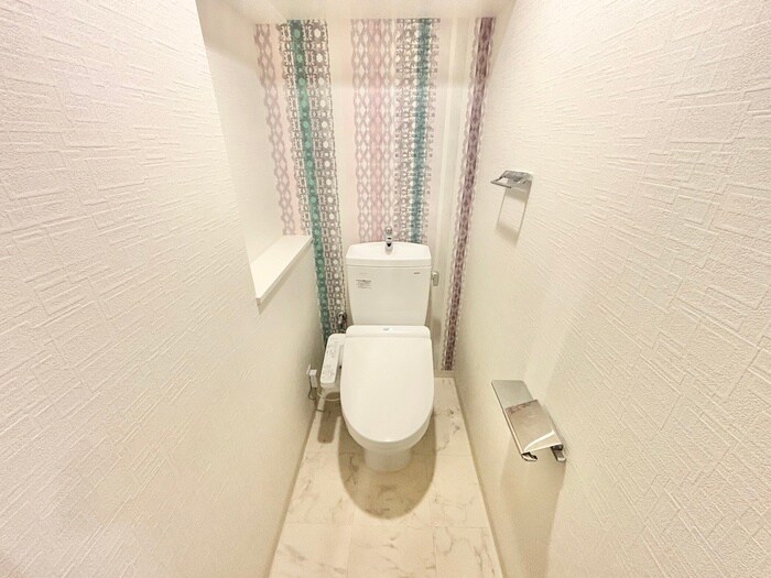 物件内観写真10　(トイレ)