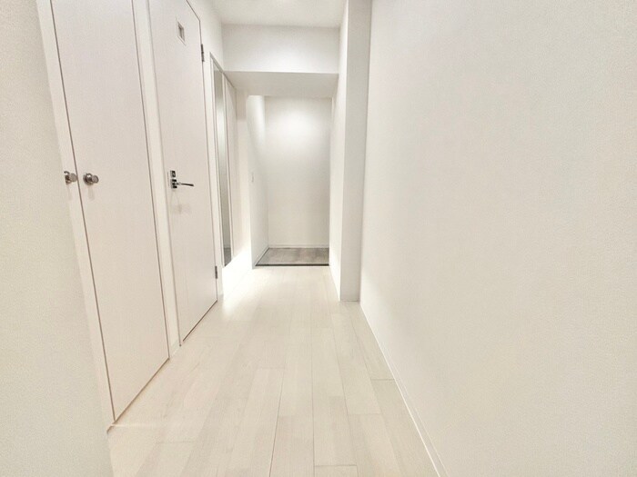 物件内観写真21　(廊下)
