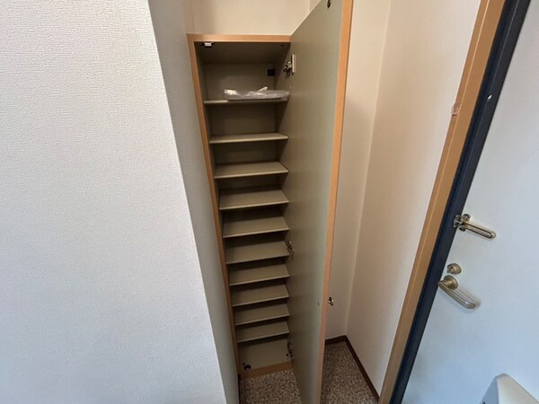 靴箱