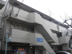 ビスタ泉町外観写真