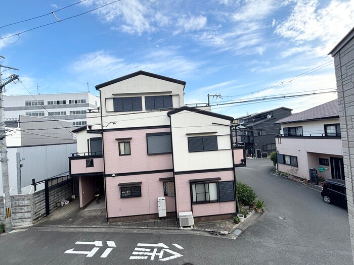 物件内観写真18　(室内からの展望)