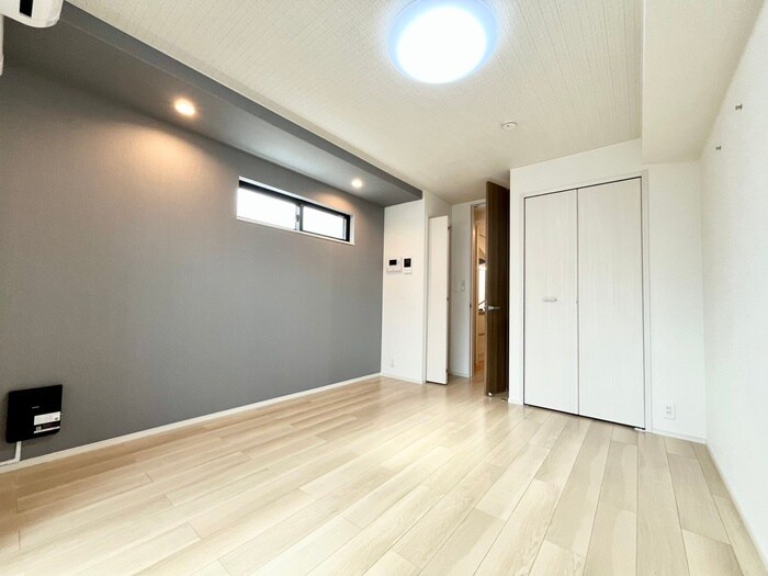 物件内観写真7　(居室)