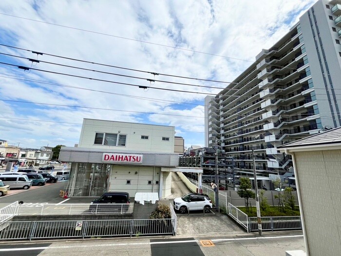 物件内観写真21　(室内からの展望)