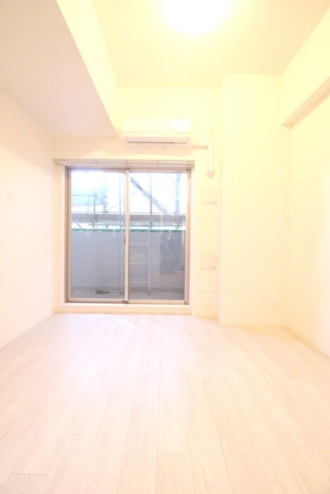 物件内観写真13　(居室)