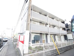 ロイヤル大久保南２外観写真