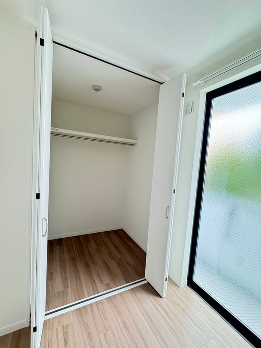 物件内観写真15　(収納)