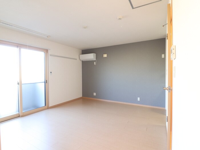 物件内観写真6　(居室)