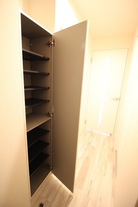 物件内観写真19　(靴箱)