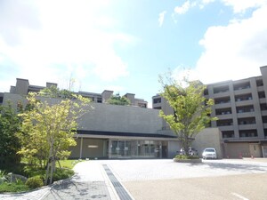 ｼﾞｵｸﾞﾗﾝﾃﾞ宝塚山手台ｳｴﾙﾈｽｺｰﾄ外観写真