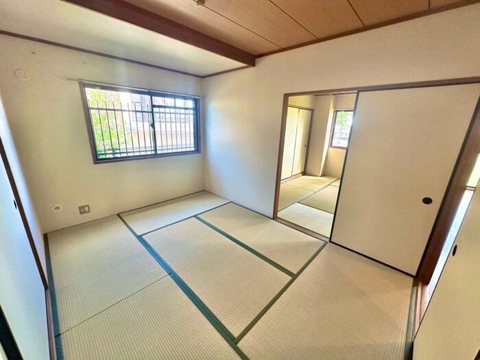 物件内観写真10　(居室)