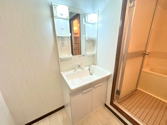 物件内観写真13　(洗面)