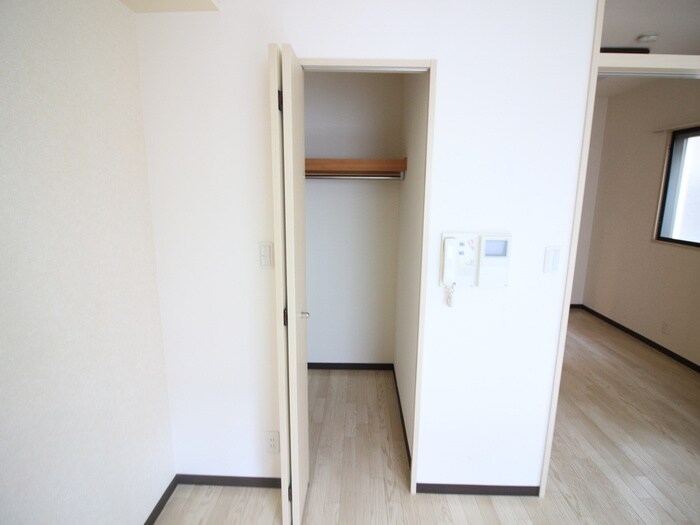 物件内観写真17　(収納)