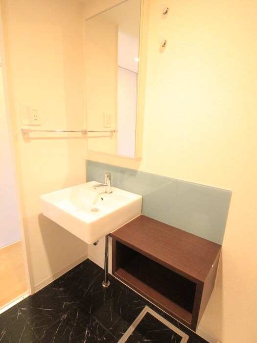 物件内観写真14　(洗面)