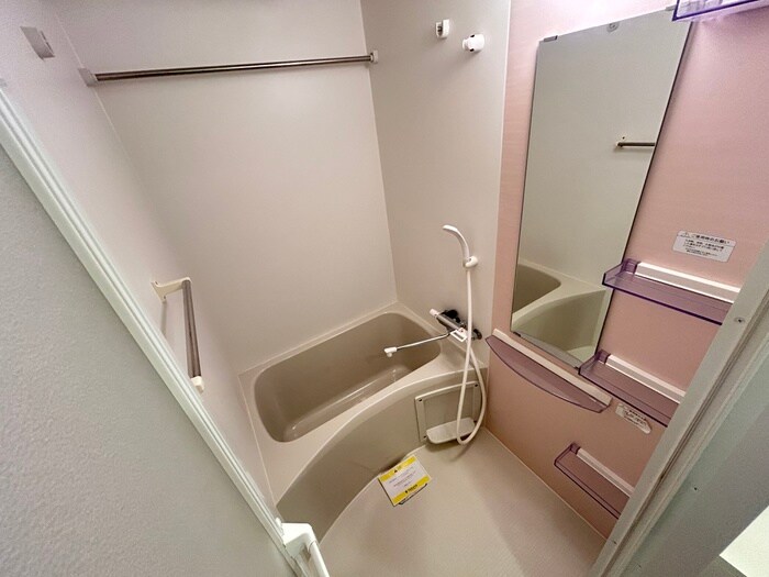 物件内観写真13　(バス／シャワールーム等)