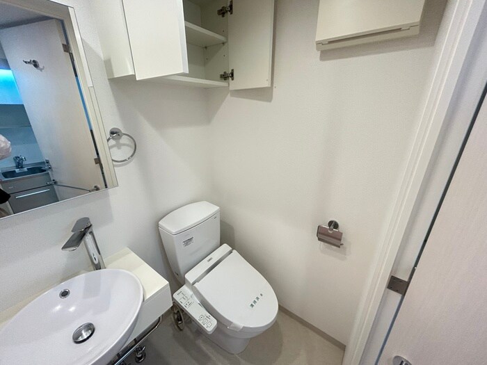 物件内観写真15　(トイレ)