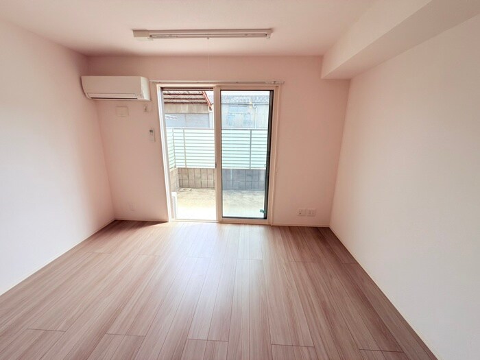 物件内観写真9　(内観写真)