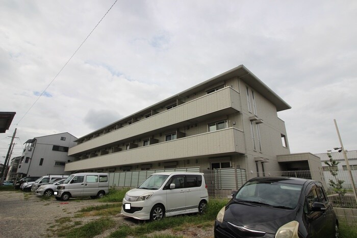 物件外観写真3　(外観写真)